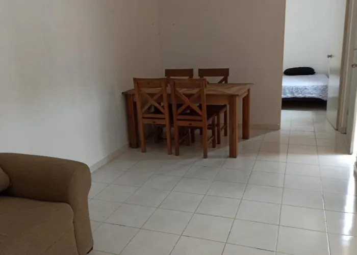 Casita cerca del Aeropuerto Internacional de Monterrey