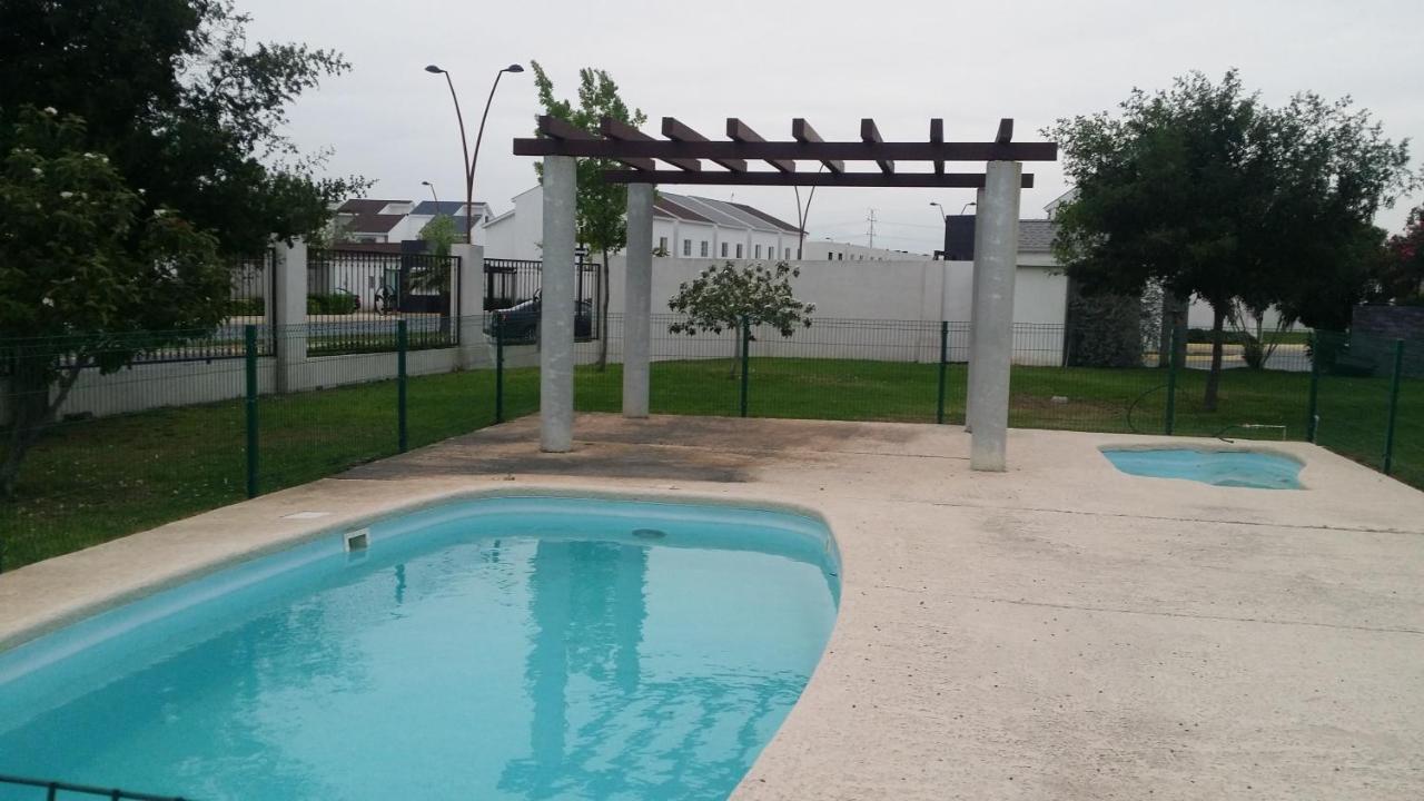 Apartamento 2km Aeropuerto #3 Entrada Independiente *