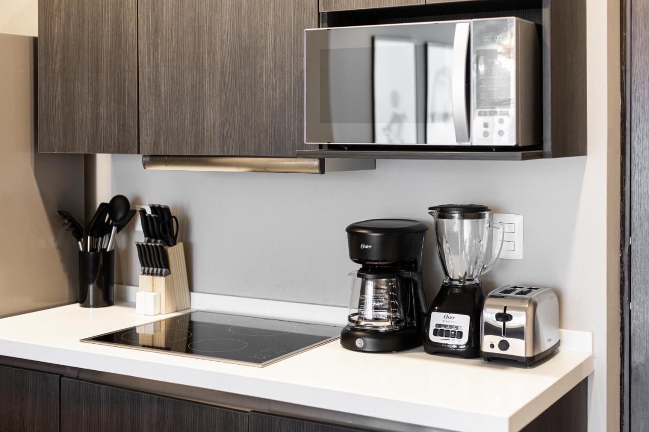 Apartamento A Cuadras De San Pedro, Moderno Con Alberca En Jardin Secreto 1102