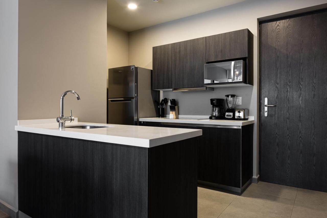 A Cuadras De San Pedro, Moderno Con Alberca En Jardin Secreto 1102 Apartamento