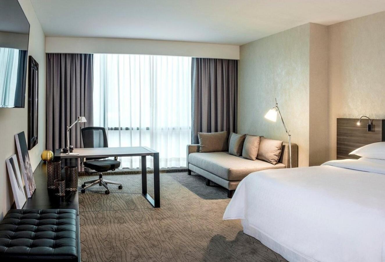Wyndham Ambassador Centro Hotel 4*