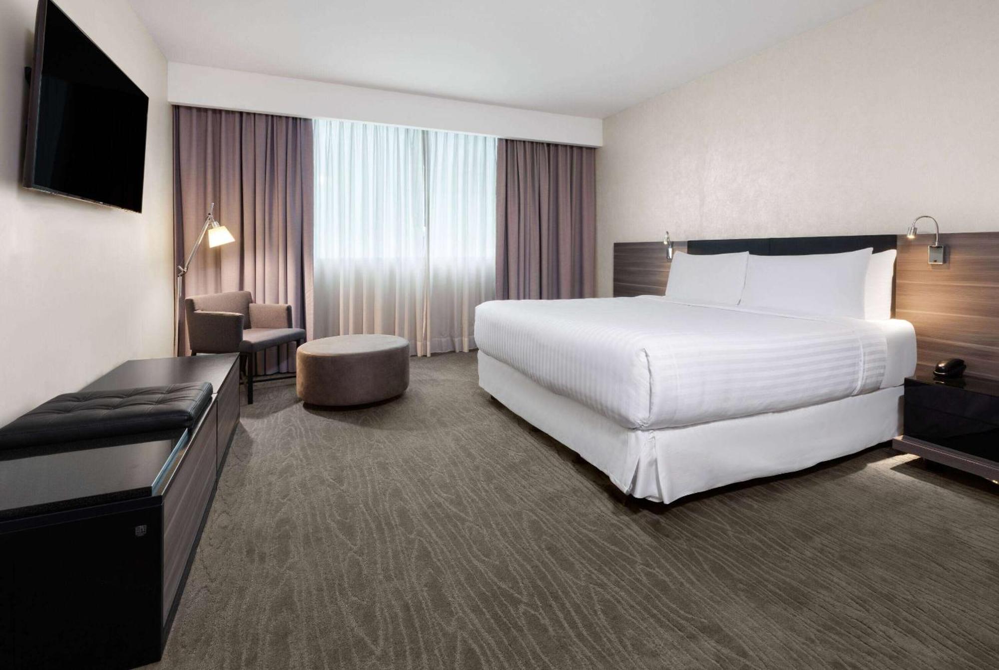 Wyndham Ambassador Centro Hotel Monterrey