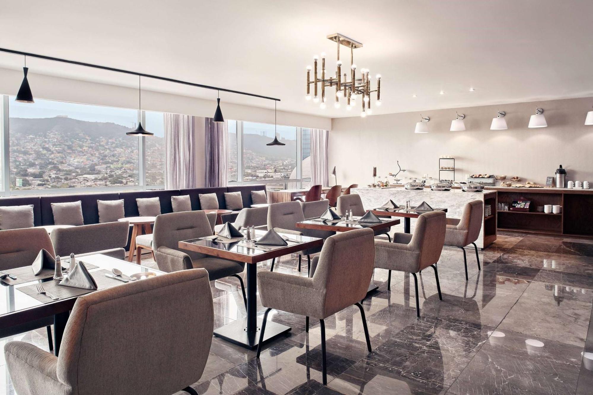 Wyndham Ambassador Centro 4* Monterrey