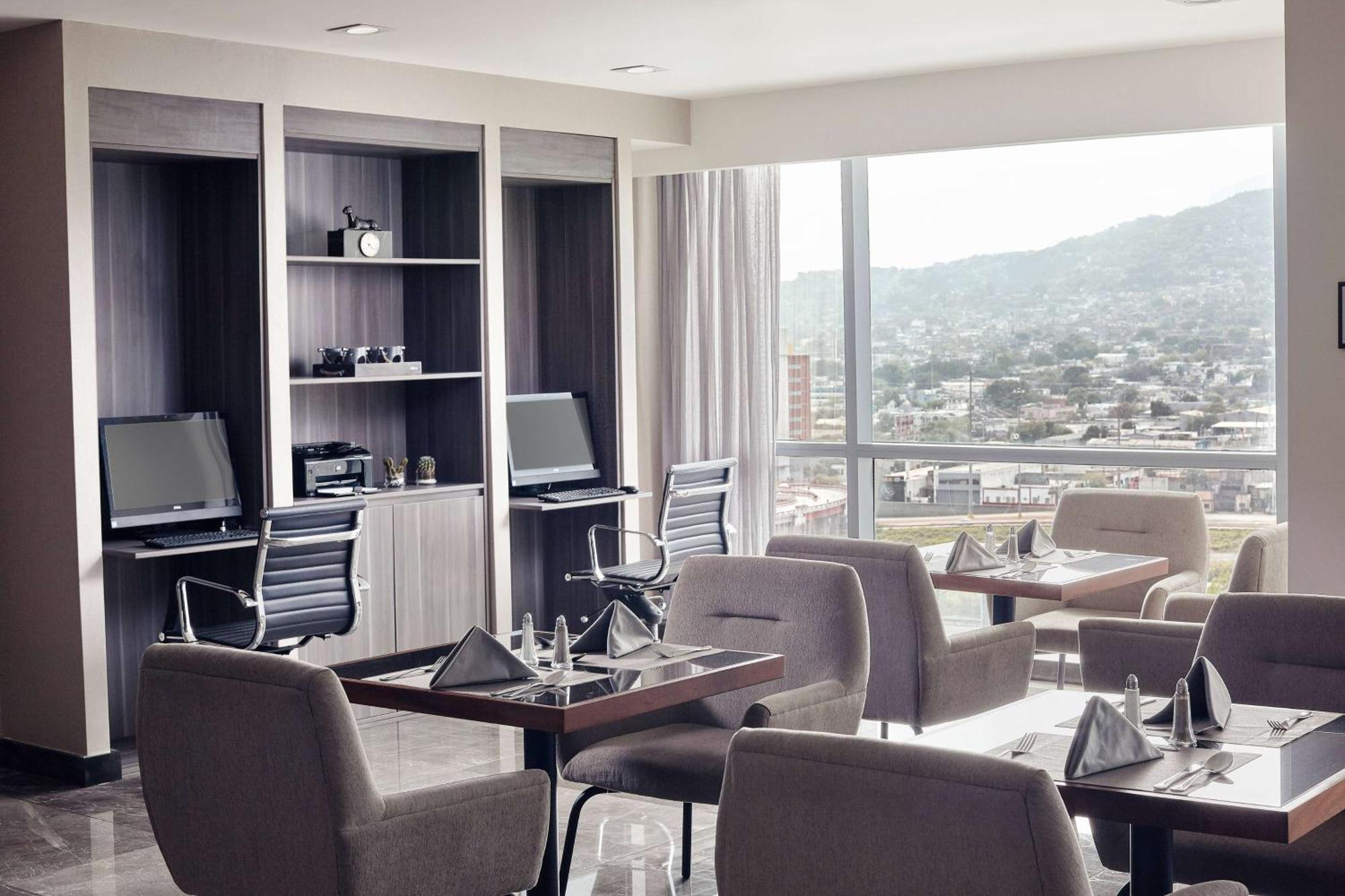 Hotel Wyndham Ambassador Centro