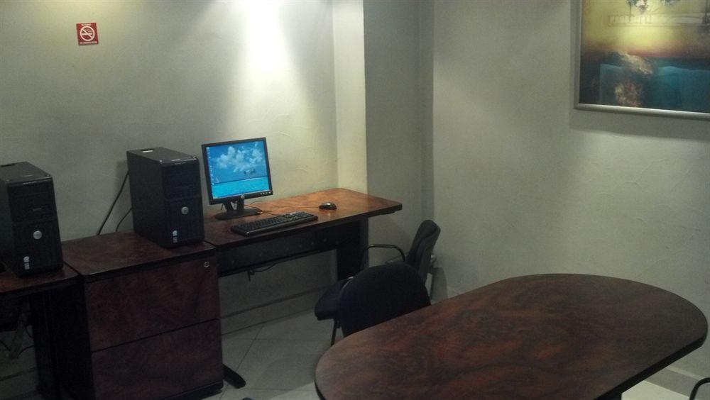 Hotel Fastos Monterrey