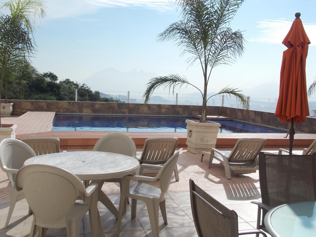 Confort Ejecutivo Suites Del Valle Hotel